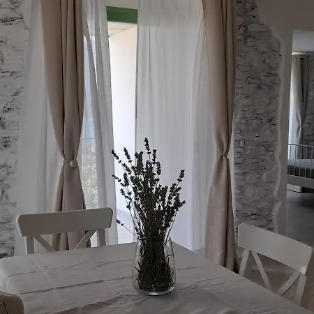 Ape Bianca - Rosmarino *