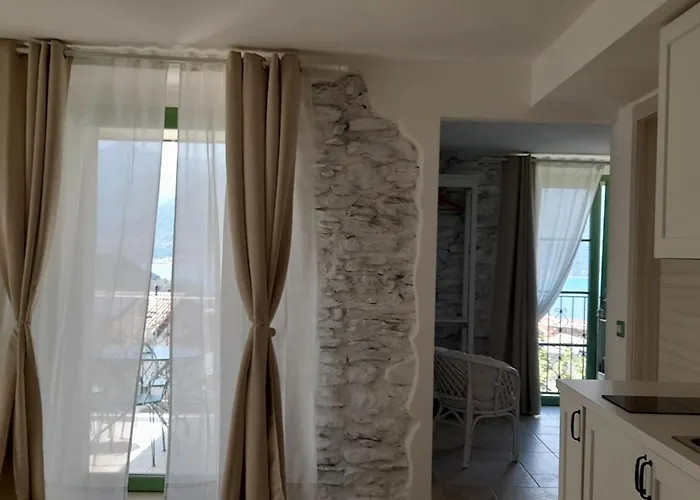 Ape Bianca - Rosmarino Apartmán Colico